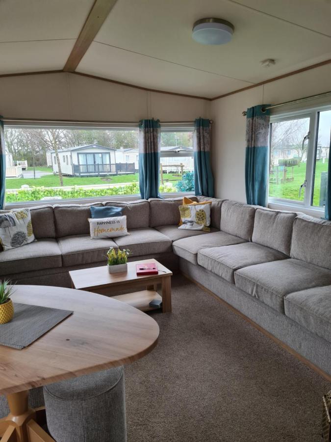 טאטרשאל Hot Tub Hols 3 Bed Caravan At 42 Kingfisher Court מראה חיצוני תמונה